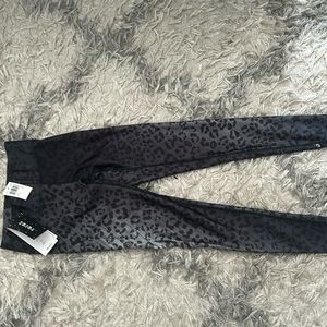 New with tags terez leggings